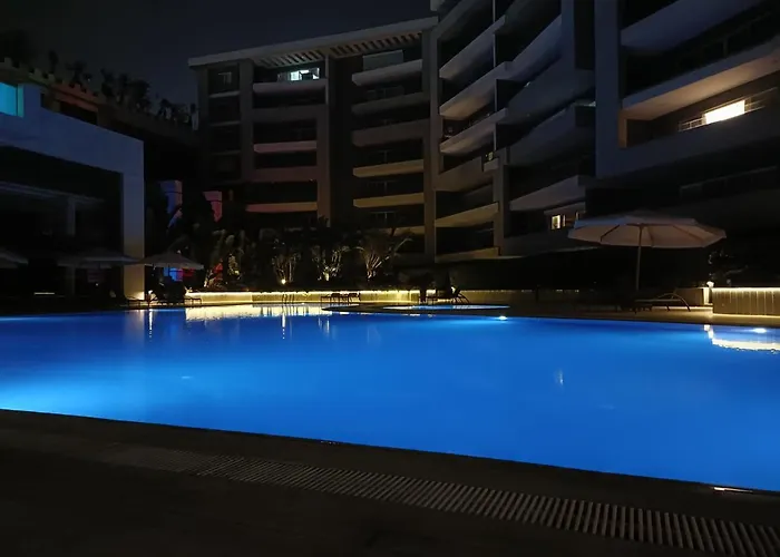 Sheraton Ocean 202 - Private Apartments